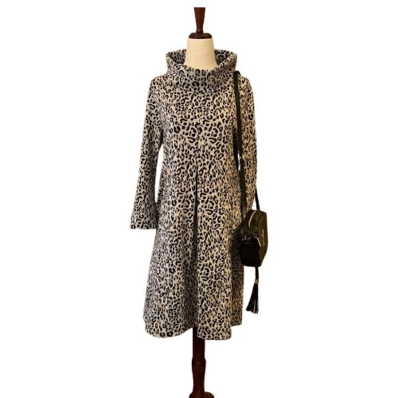 $138 NWOT  Tyler Boe Leopard Cheetah Animal Print Knit Dress Size LARGE - Picture 1 of 4